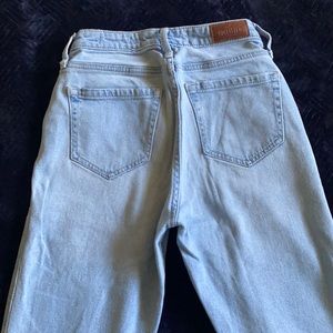 Hollister mom Jean size 1